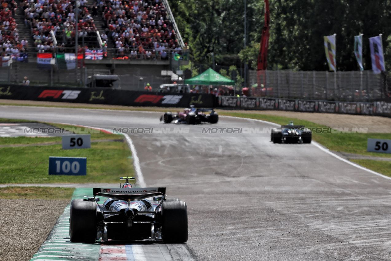 GP IMOLA, Oliver Bearman (GBR) Haas VF-25.

18.05.2025. Formula 1 World Championship, Rd 7, Emilia Romagna Grand Prix, Imola, Italy, Gara Day.

- www.xpbimages.com, EMail: requests@xpbimages.com © Copyright: Bearne / XPB Images