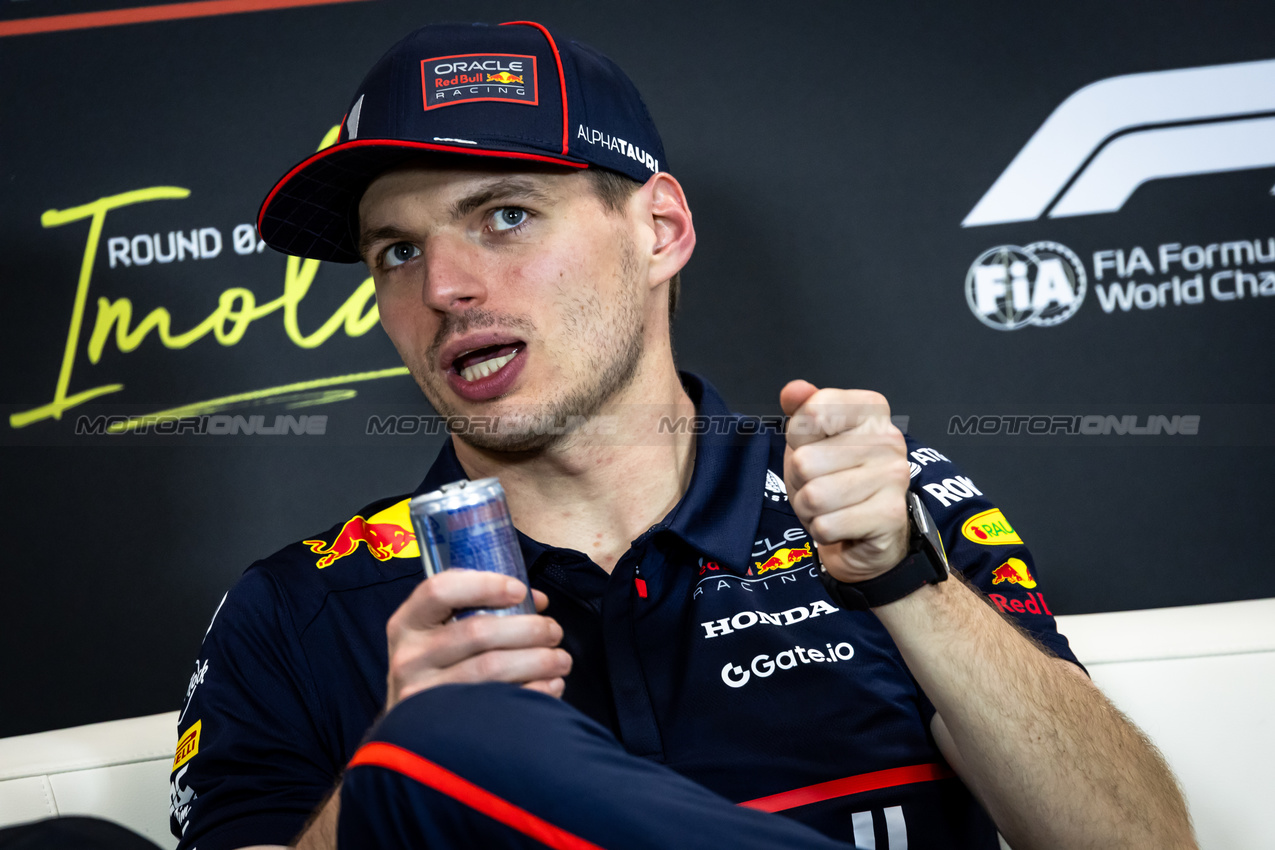 GP IMOLA, Max Verstappen (NLD) Red Bull Racing in the post race FIA Press Conference.

18.05.2025. Formula 1 World Championship, Rd 7, Emilia Romagna Grand Prix, Imola, Italy, Gara Day.

- www.xpbimages.com, EMail: requests@xpbimages.com © Copyright: Bearne / XPB Images