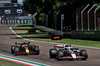 GP IMOLA, Oliver Bearman (GBR) Haas VF-25 e Yuki Tsunoda (JPN) Red Bull Racing RB21 battle for position.

18.05.2025. Formula 1 World Championship, Rd 7, Emilia Romagna Grand Prix, Imola, Italy, Gara Day.

- www.xpbimages.com, EMail: requests@xpbimages.com © Copyright: Batchelor / XPB Images