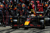 GP IMOLA, Yuki Tsunoda (JPN) Red Bull Racing RB21 makes a pit stop.

18.05.2025. Formula 1 World Championship, Rd 7, Emilia Romagna Grand Prix, Imola, Italy, Gara Day.

- www.xpbimages.com, EMail: requests@xpbimages.com © Copyright: Charniaux / XPB Images