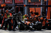 GP IMOLA, Lando Norris (GBR) McLaren MCL39 makes a pit stop.

18.05.2025. Formula 1 World Championship, Rd 7, Emilia Romagna Grand Prix, Imola, Italy, Gara Day.

- www.xpbimages.com, EMail: requests@xpbimages.com © Copyright: Charniaux / XPB Images