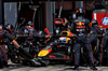 GP IMOLA, Max Verstappen (NLD) Red Bull Racing RB21 makes a pit stop.

18.05.2025. Formula 1 World Championship, Rd 7, Emilia Romagna Grand Prix, Imola, Italy, Gara Day.

- www.xpbimages.com, EMail: requests@xpbimages.com © Copyright: Charniaux / XPB Images