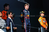 GP IMOLA, The podium (L to R): Lando Norris (GBR) McLaren, second; Max Verstappen (NLD) Red Bull Racing, vincitore; Oscar Piastri (AUS) McLaren, third.

18.05.2025. Formula 1 World Championship, Rd 7, Emilia Romagna Grand Prix, Imola, Italy, Gara Day.

- www.xpbimages.com, EMail: requests@xpbimages.com © Copyright: Batchelor / XPB Images