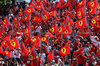 GP IMOLA, Circuit Atmosfera - Ferrari fans in the grandstand.

18.05.2025. Formula 1 World Championship, Rd 7, Emilia Romagna Grand Prix, Imola, Italy, Gara Day.

- www.xpbimages.com, EMail: requests@xpbimages.com © Copyright: Moy / XPB Images