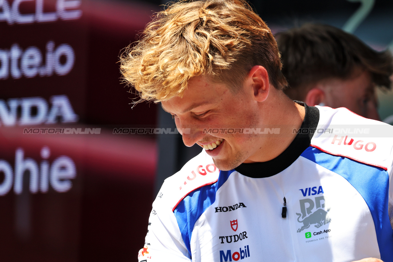 GP IMOLA, Liam Lawson (NZL) Racing Bulls.

15.05.2025. Formula 1 World Championship, Rd 7, Emilia Romagna Grand Prix, Imola, Italy, Preparation Day.

- www.xpbimages.com, EMail: requests@xpbimages.com © Copyright: Bearne / XPB Images