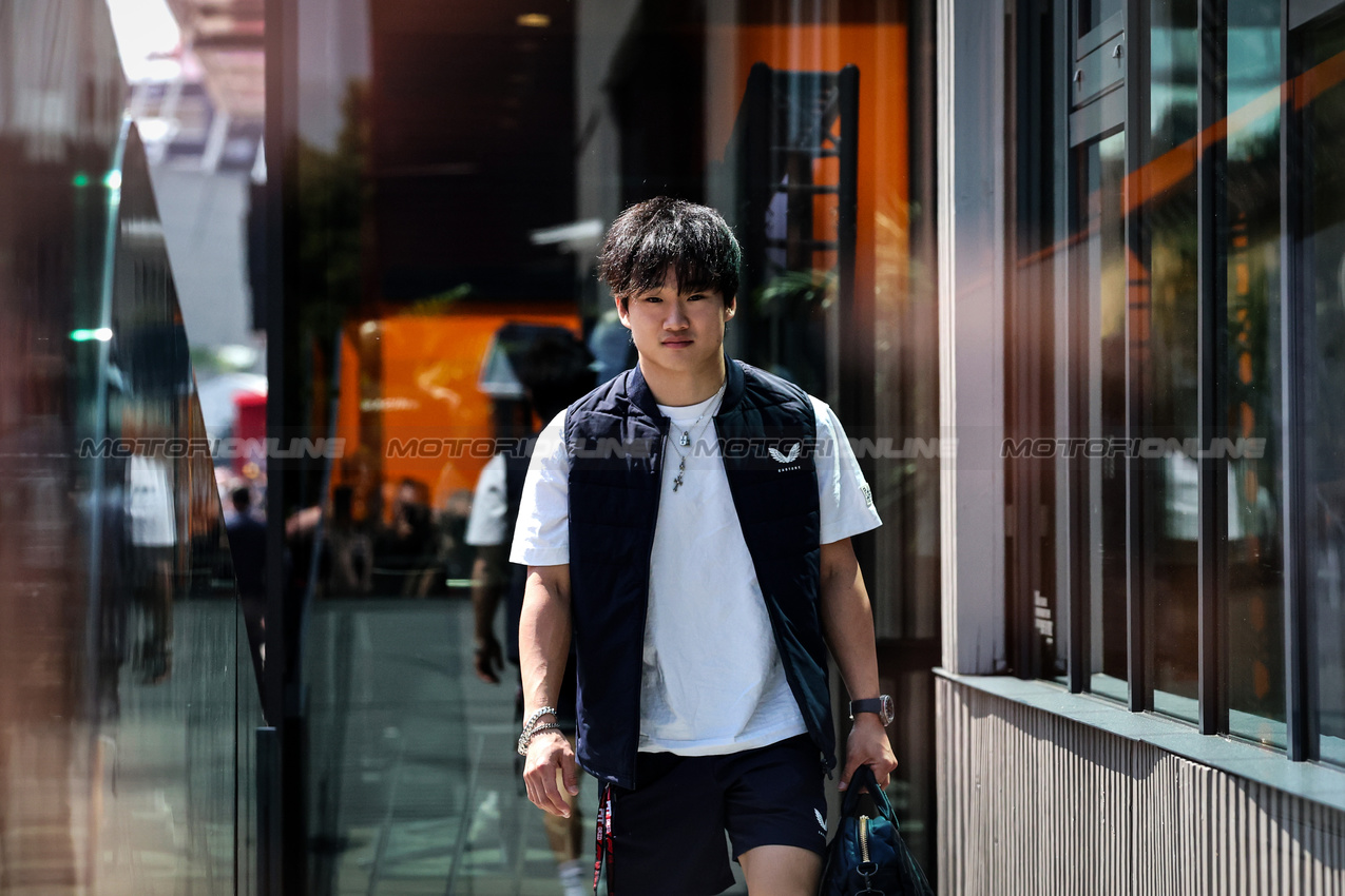 GP IMOLA, Yuki Tsunoda (JPN), Red Bull Racing 
15.05.2025. Formula 1 World Championship, Rd 7, Emilia Romagna Grand Prix, Imola, Italy, Preparation Day.
- www.xpbimages.com, EMail: requests@xpbimages.com © Copyright: Charniaux / XPB Images