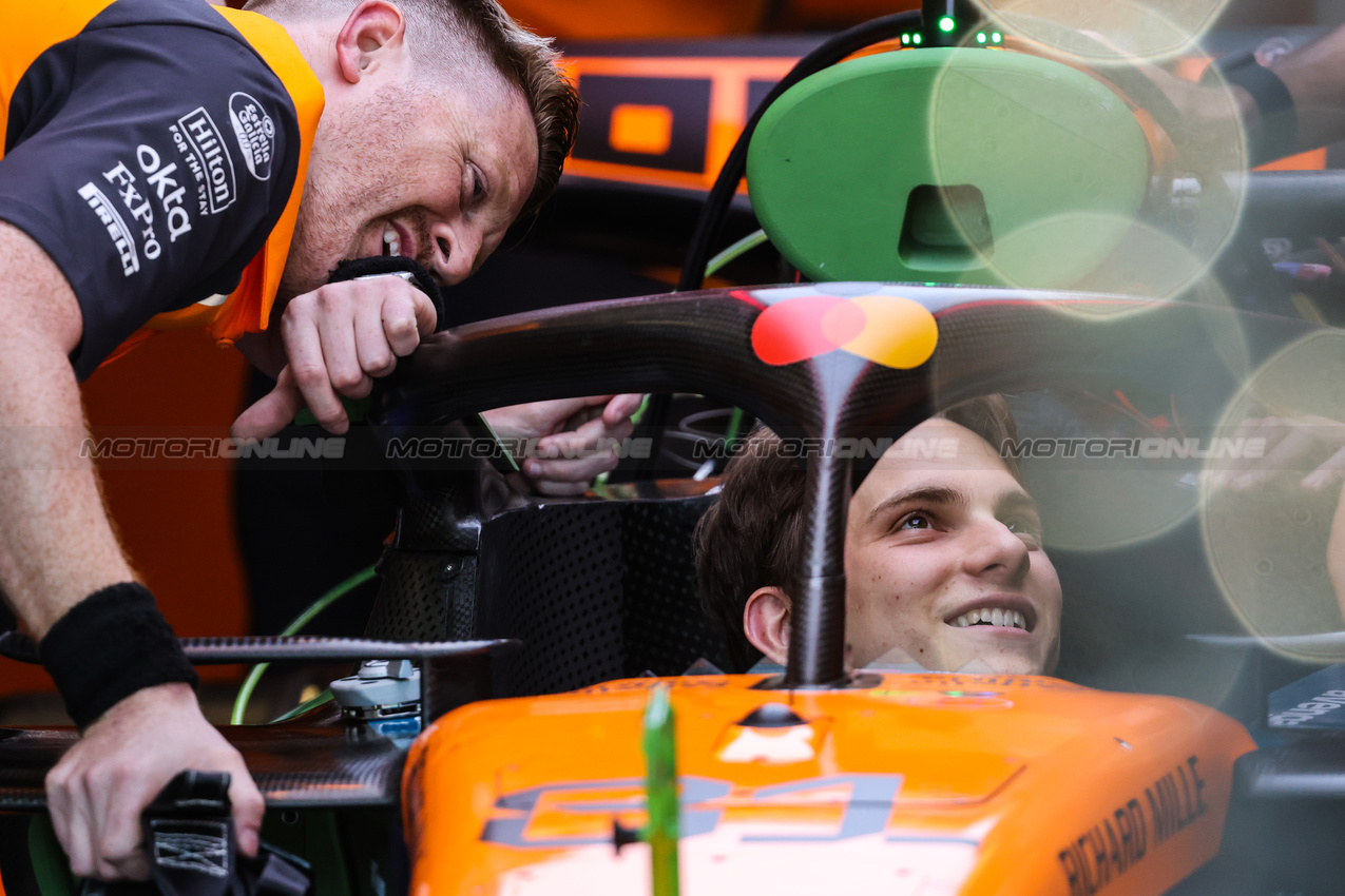 GP IMOLA, Oscar Piastri (AUS), McLaren 
15.05.2025. Formula 1 World Championship, Rd 7, Emilia Romagna Grand Prix, Imola, Italy, Preparation Day.
- www.xpbimages.com, EMail: requests@xpbimages.com © Copyright: Charniaux / XPB Images