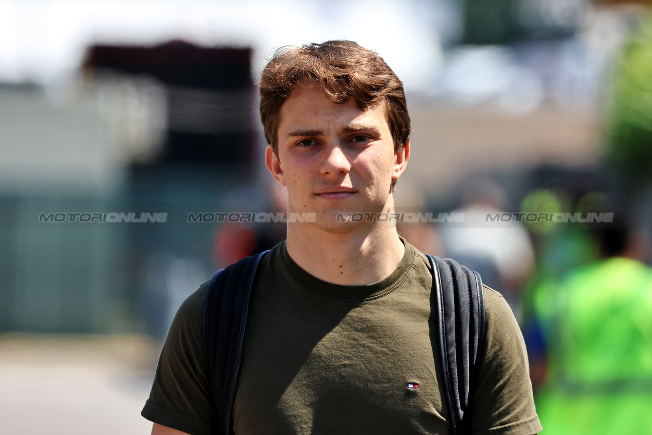 GP IMOLA, Oscar Piastri (AUS) McLaren.

15.05.2025. Formula 1 World Championship, Rd 7, Emilia Romagna Grand Prix, Imola, Italy, Preparation Day.

- www.xpbimages.com, EMail: requests@xpbimages.com © Copyright: Moy / XPB Images