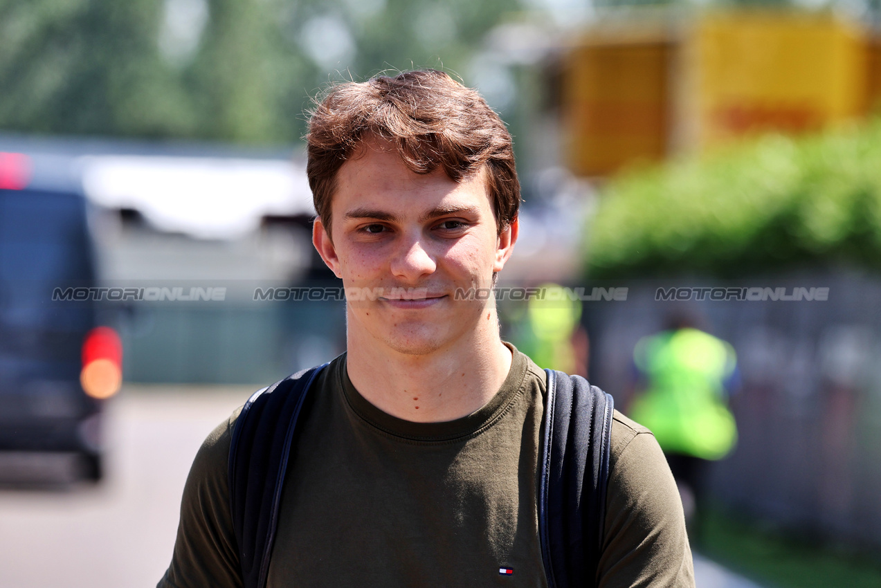 GP IMOLA, Oscar Piastri (AUS) McLaren.

15.05.2025. Formula 1 World Championship, Rd 7, Emilia Romagna Grand Prix, Imola, Italy, Preparation Day.

- www.xpbimages.com, EMail: requests@xpbimages.com © Copyright: Moy / XPB Images