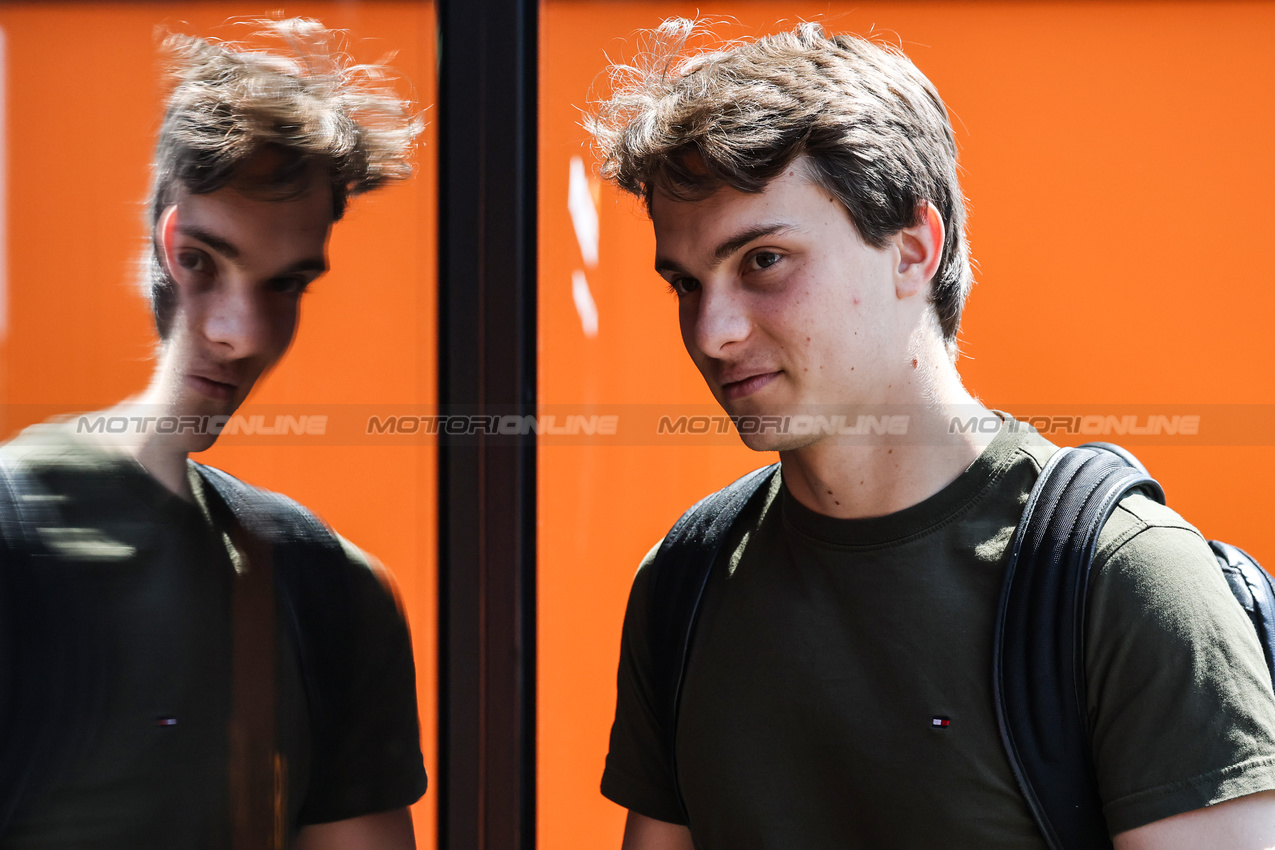 GP IMOLA, Oscar Piastri (AUS), McLaren 
15.05.2025. Formula 1 World Championship, Rd 7, Emilia Romagna Grand Prix, Imola, Italy, Preparation Day.
- www.xpbimages.com, EMail: requests@xpbimages.com © Copyright: Charniaux / XPB Images