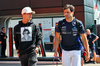 GP IMOLA, (L to R): Lando Norris (GBR) McLaren e Carlos Sainz (ESP) Atlassian Williams Racing.

15.05.2025. Formula 1 World Championship, Rd 7, Emilia Romagna Grand Prix, Imola, Italy, Preparation Day.

- www.xpbimages.com, EMail: requests@xpbimages.com © Copyright: Batchelor / XPB Images