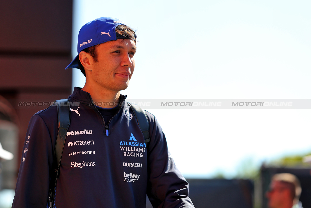 GP IMOLA, Alexander Albon (THA) Atlassian Williams Racing.

17.05.2025. Formula 1 World Championship, Rd 7, Emilia Romagna Grand Prix, Imola, Italy, Qualifiche Day.

- www.xpbimages.com, EMail: requests@xpbimages.com © Copyright: Bearne / XPB Images
