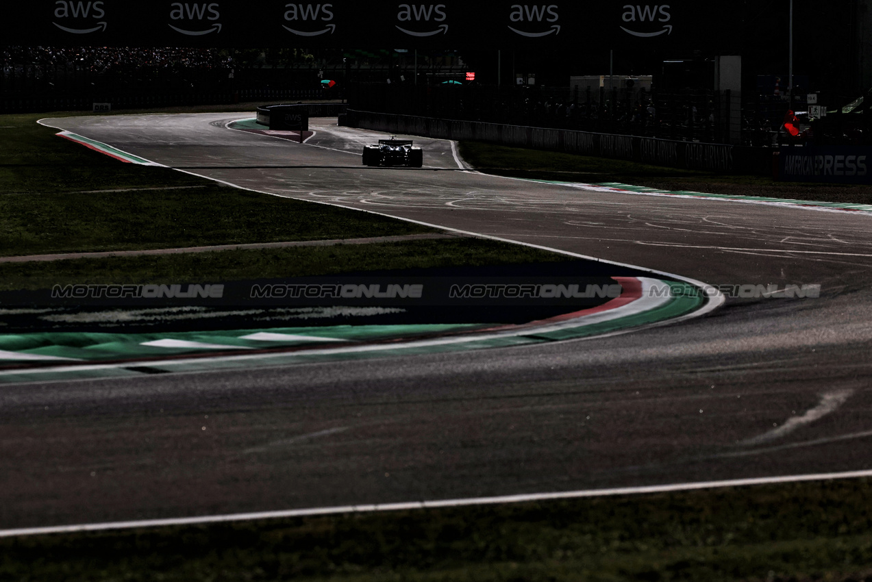 GP IMOLA, Oliver Bearman (GBR) Haas VF-25.

17.05.2025. Formula 1 World Championship, Rd 7, Emilia Romagna Grand Prix, Imola, Italy, Qualifiche Day.

- www.xpbimages.com, EMail: requests@xpbimages.com © Copyright: Moy / XPB Images