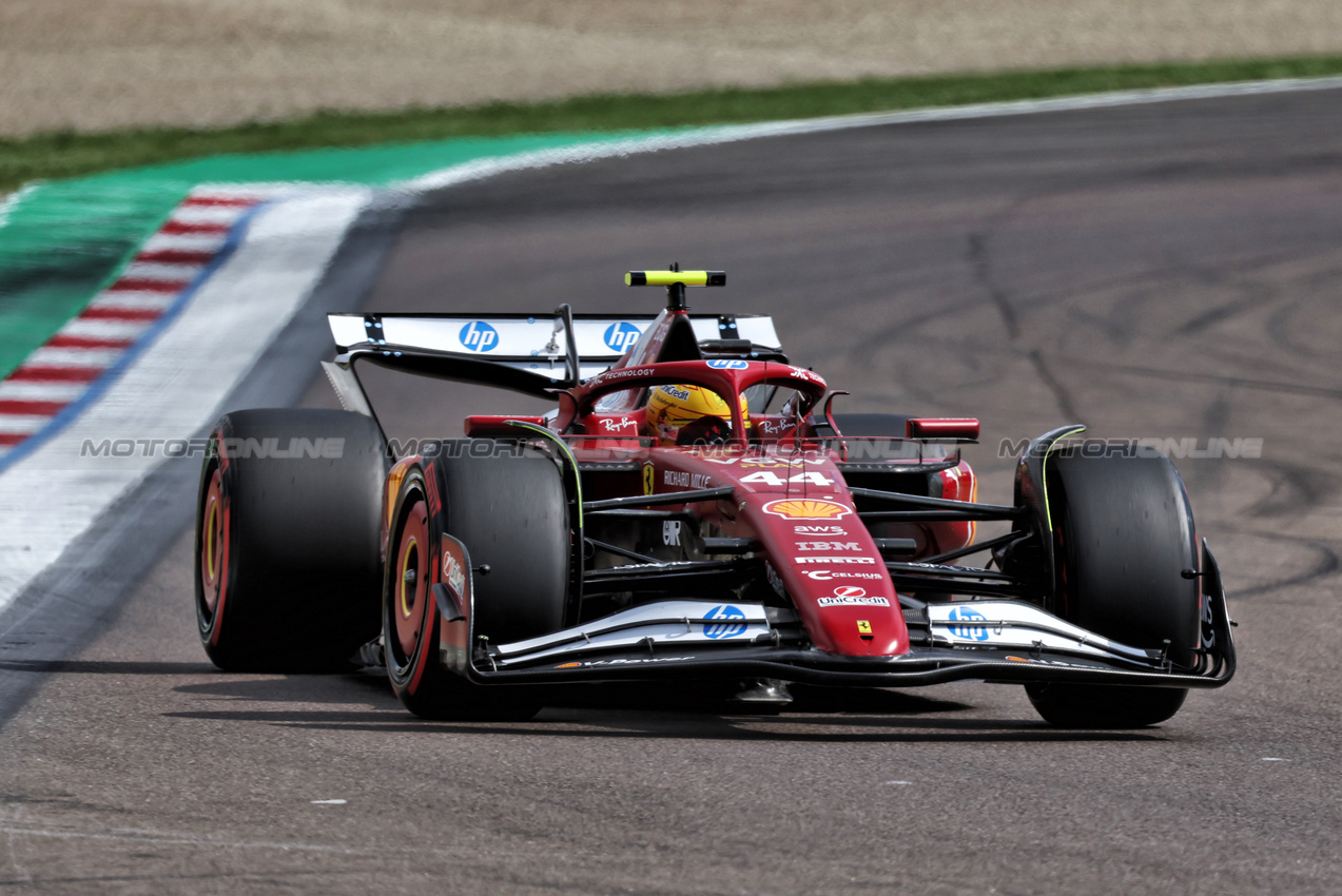 GP IMOLA, Lewis Hamilton (GBR) Ferrari SF-25.

17.05.2025. Formula 1 World Championship, Rd 7, Emilia Romagna Grand Prix, Imola, Italy, Qualifiche Day.

- www.xpbimages.com, EMail: requests@xpbimages.com © Copyright: Moy / XPB Images