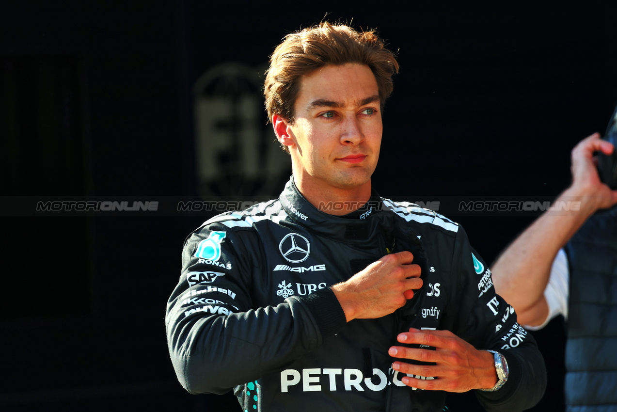 GP IMOLA, Third placed George Russell (GBR) Mercedes AMG F1 in qualifying parc ferme.

17.05.2025. Formula 1 World Championship, Rd 7, Emilia Romagna Grand Prix, Imola, Italy, Qualifiche Day.

- www.xpbimages.com, EMail: requests@xpbimages.com © Copyright: Batchelor / XPB Images