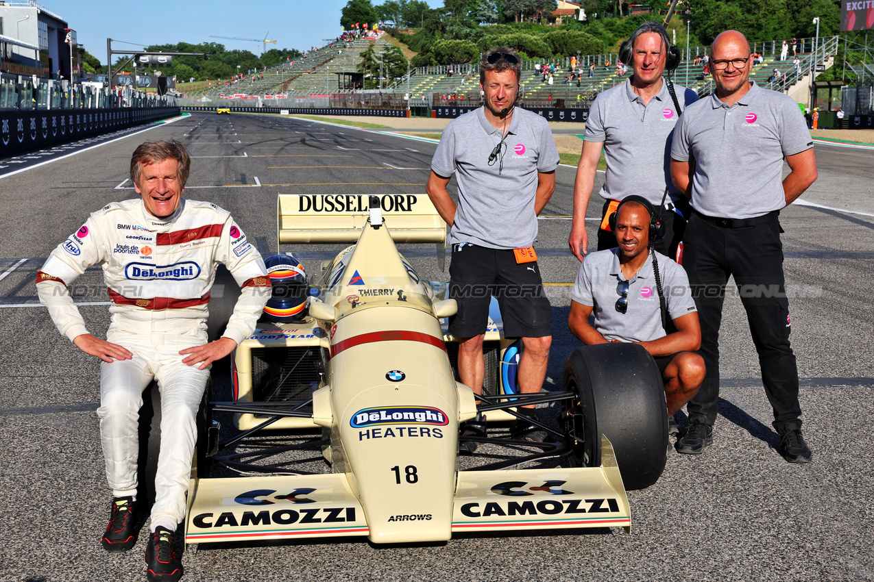GP IMOLA, Thierry Boutsen (BEL) with his 1985 Arrows A8.

17.05.2025. Formula 1 World Championship, Rd 7, Emilia Romagna Grand Prix, Imola, Italy, Qualifiche Day.

- www.xpbimages.com, EMail: requests@xpbimages.com © Copyright: Batchelor / XPB Images