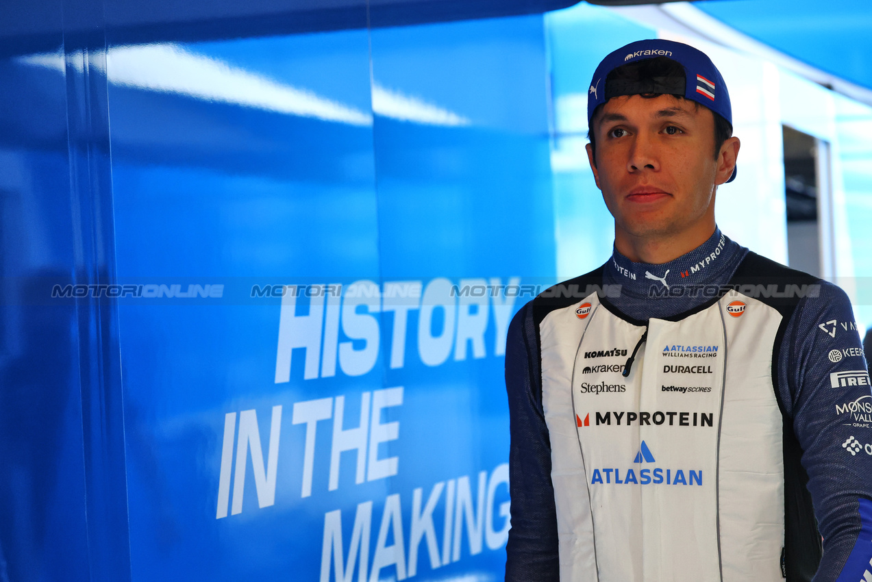 GP IMOLA, Alexander Albon (THA) Atlassian Williams Racing.

17.05.2025. Formula 1 World Championship, Rd 7, Emilia Romagna Grand Prix, Imola, Italy, Qualifiche Day.

- www.xpbimages.com, EMail: requests@xpbimages.com © Copyright: Batchelor / XPB Images