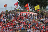 GP IMOLA, Circuit Atmosfera - fans in the grandstand.

17.05.2025. Formula 1 World Championship, Rd 7, Emilia Romagna Grand Prix, Imola, Italy, Qualifiche Day.

- www.xpbimages.com, EMail: requests@xpbimages.com © Copyright: Moy / XPB Images