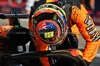 GP IMOLA, Pole sitter Oscar Piastri (AUS) McLaren MCL39 in qualifying parc ferme.

17.05.2025. Formula 1 World Championship, Rd 7, Emilia Romagna Grand Prix, Imola, Italy, Qualifiche Day.

- www.xpbimages.com, EMail: requests@xpbimages.com © Copyright: Charniaux / XPB Images