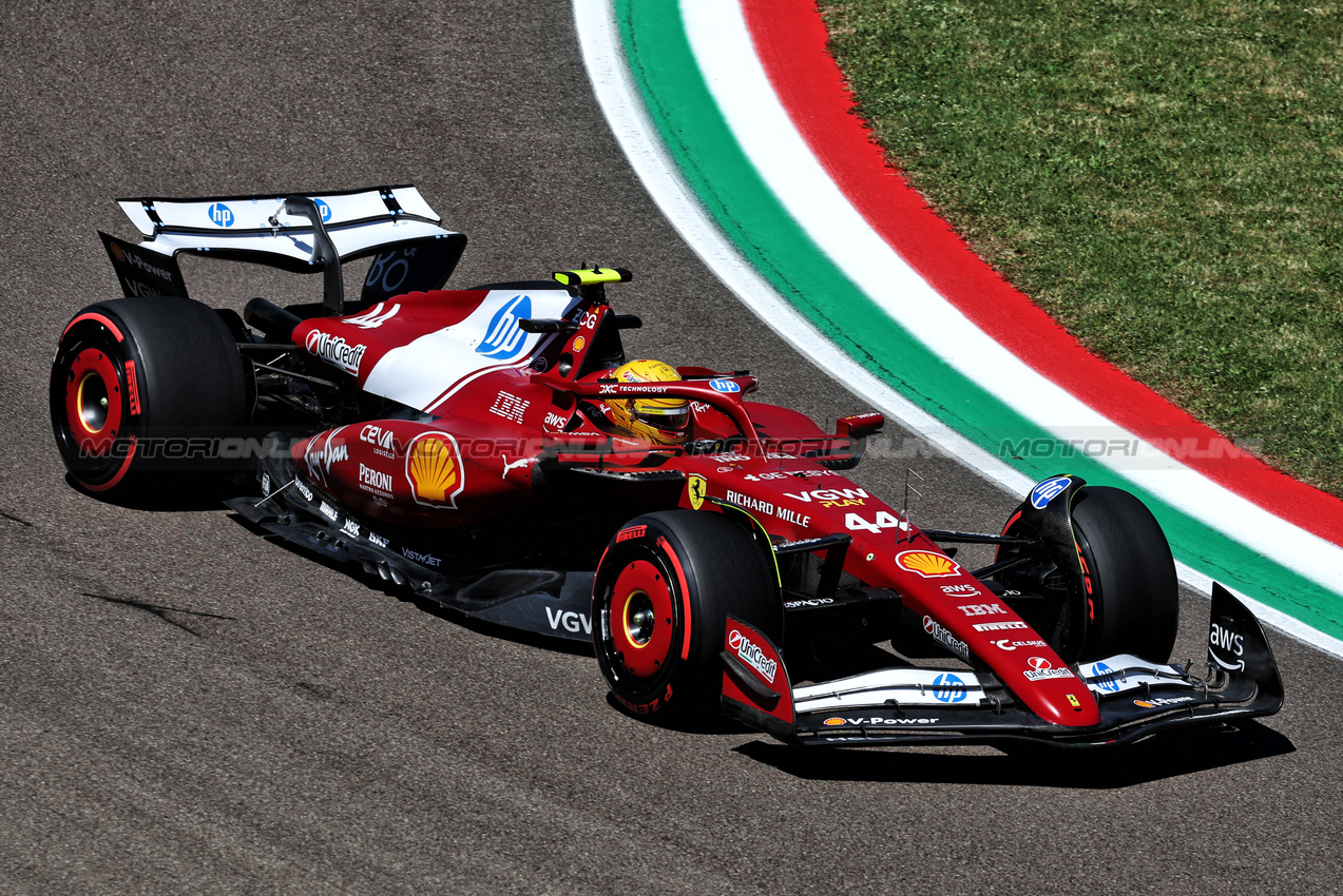 GP IMOLA, Lewis Hamilton (GBR) Ferrari SF-25.

16.05.2025. Formula 1 World Championship, Rd 7, Emilia Romagna Grand Prix, Imola, Italy, Practice Day.

- www.xpbimages.com, EMail: requests@xpbimages.com © Copyright: Moy / XPB Images
