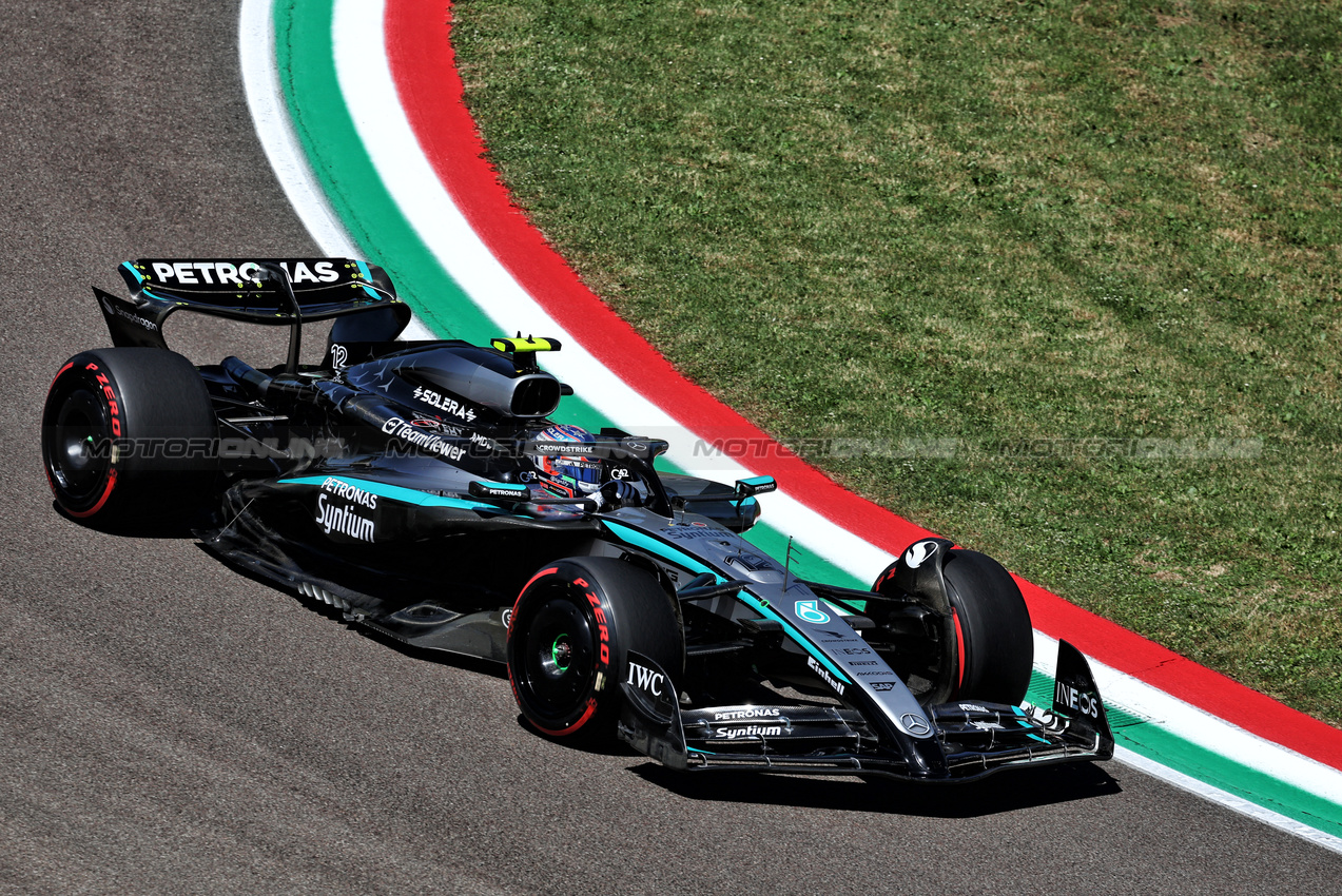 GP IMOLA, Andrea Kimi Antonelli (ITA) Mercedes AMG F1 W16.

16.05.2025. Formula 1 World Championship, Rd 7, Emilia Romagna Grand Prix, Imola, Italy, Practice Day.

- www.xpbimages.com, EMail: requests@xpbimages.com © Copyright: Moy / XPB Images