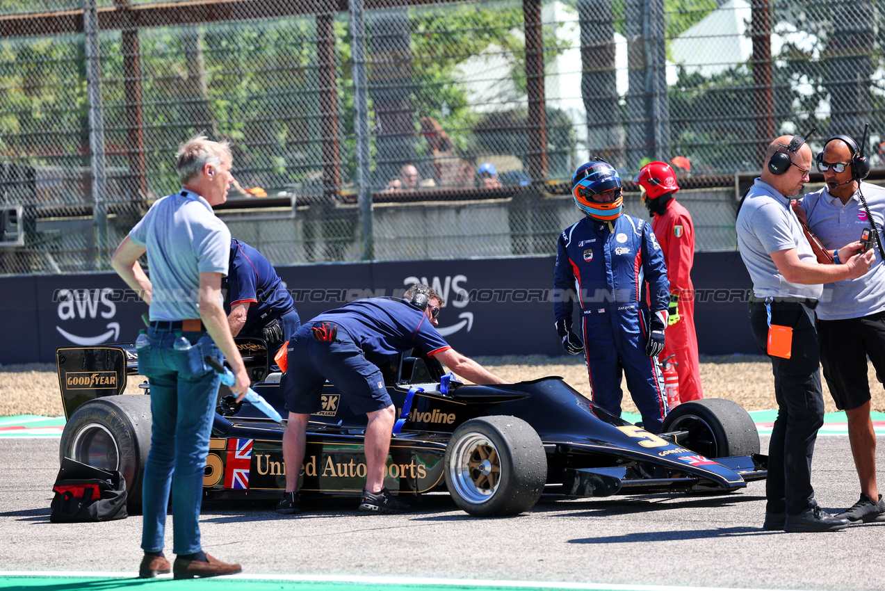 GP IMOLA, Zak Brown (USA) McLaren Executive Director drives the 1978 Lotus 79.

16.05.2025. Formula 1 World Championship, Rd 7, Emilia Romagna Grand Prix, Imola, Italy, Practice Day.

- www.xpbimages.com, EMail: requests@xpbimages.com © Copyright: Batchelor / XPB Images