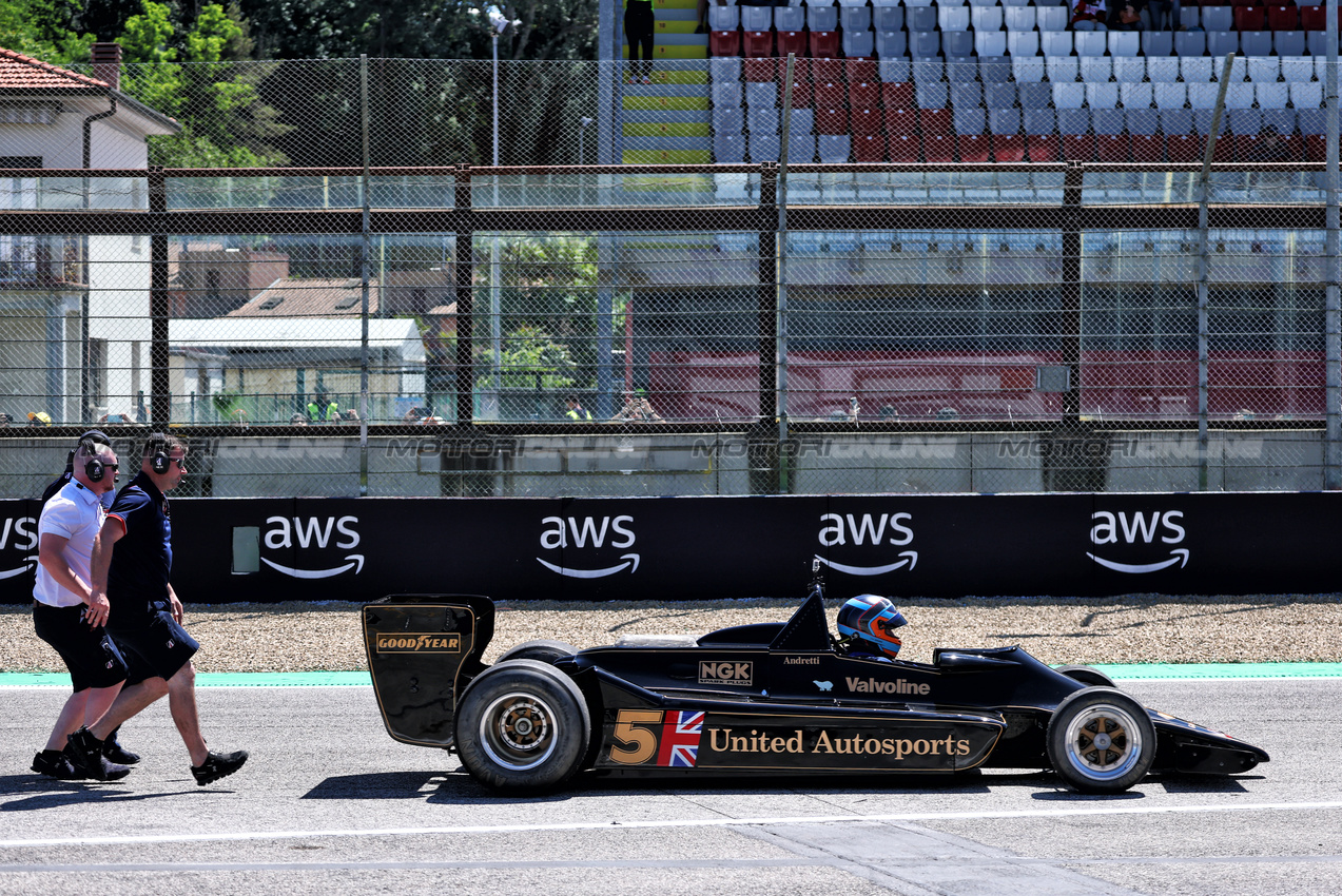 GP IMOLA, Zak Brown (USA) McLaren Executive Director drives the 1978 Lotus 79.

16.05.2025. Formula 1 World Championship, Rd 7, Emilia Romagna Grand Prix, Imola, Italy, Practice Day.

- www.xpbimages.com, EMail: requests@xpbimages.com © Copyright: Batchelor / XPB Images
