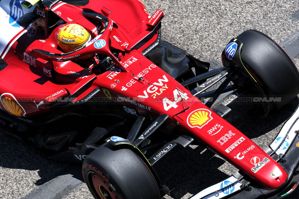 GP IMOLA, Lewis Hamilton (GBR) Ferrari SF-25.

16.05.2025. Formula 1 World Championship, Rd 7, Emilia Romagna Grand Prix, Imola, Italy, Practice Day.

 - www.xpbimages.com, EMail: requests@xpbimages.com © Copyright: Coates / XPB Images