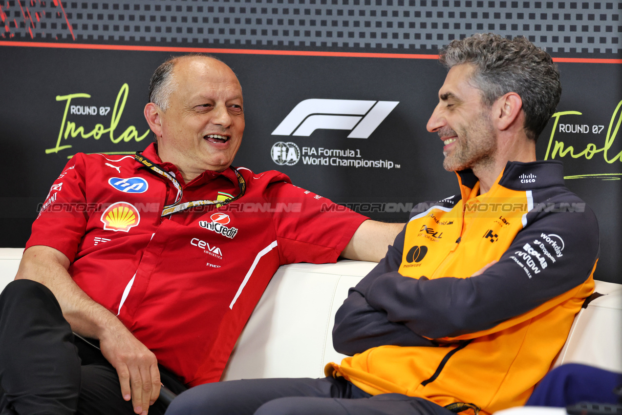 GP IMOLA, (L to R): Frederic Vasseur (FRA) Ferrari Team Principal with Andrea Stella (ITA) McLaren Team Principal in the FIA Press Conference.

16.05.2025. Formula 1 World Championship, Rd 7, Emilia Romagna Grand Prix, Imola, Italy, Practice Day.

- www.xpbimages.com, EMail: requests@xpbimages.com © Copyright: Moy / XPB Images