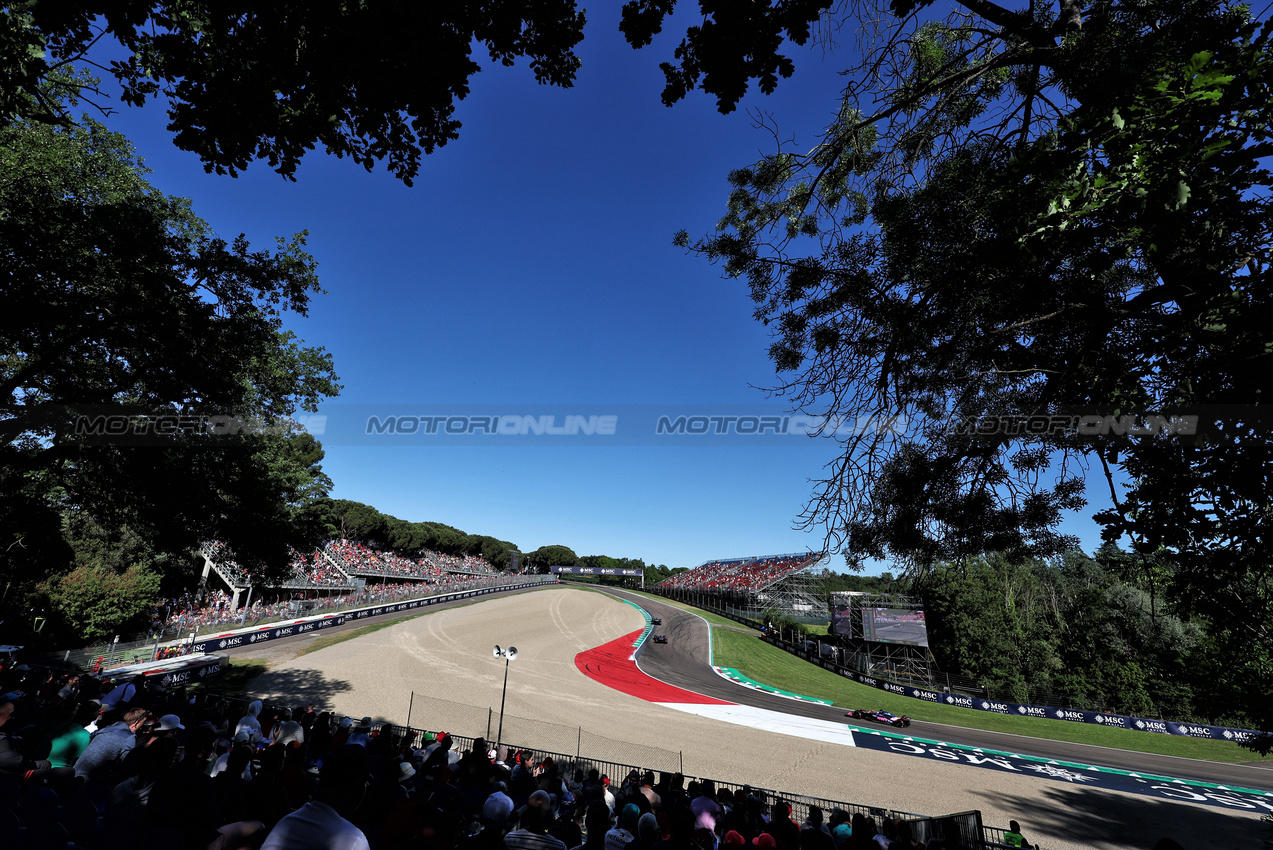 GP IMOLA, Pierre Gasly (FRA) Alpine F1 Team A525.

16.05.2025. Formula 1 World Championship, Rd 7, Emilia Romagna Grand Prix, Imola, Italy, Practice Day.

- www.xpbimages.com, EMail: requests@xpbimages.com © Copyright: Moy / XPB Images