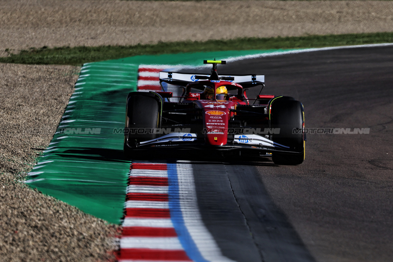 GP IMOLA, Lewis Hamilton (GBR) Ferrari SF-25.

16.05.2025. Formula 1 World Championship, Rd 7, Emilia Romagna Grand Prix, Imola, Italy, Practice Day.

- www.xpbimages.com, EMail: requests@xpbimages.com © Copyright: Bearne / XPB Images