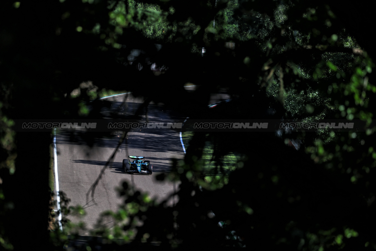 GP IMOLA, Lance Stroll (CDN) Aston Martin F1 Team AMR25.

16.05.2025. Formula 1 World Championship, Rd 7, Emilia Romagna Grand Prix, Imola, Italy, Practice Day.

- www.xpbimages.com, EMail: requests@xpbimages.com © Copyright: Moy / XPB Images