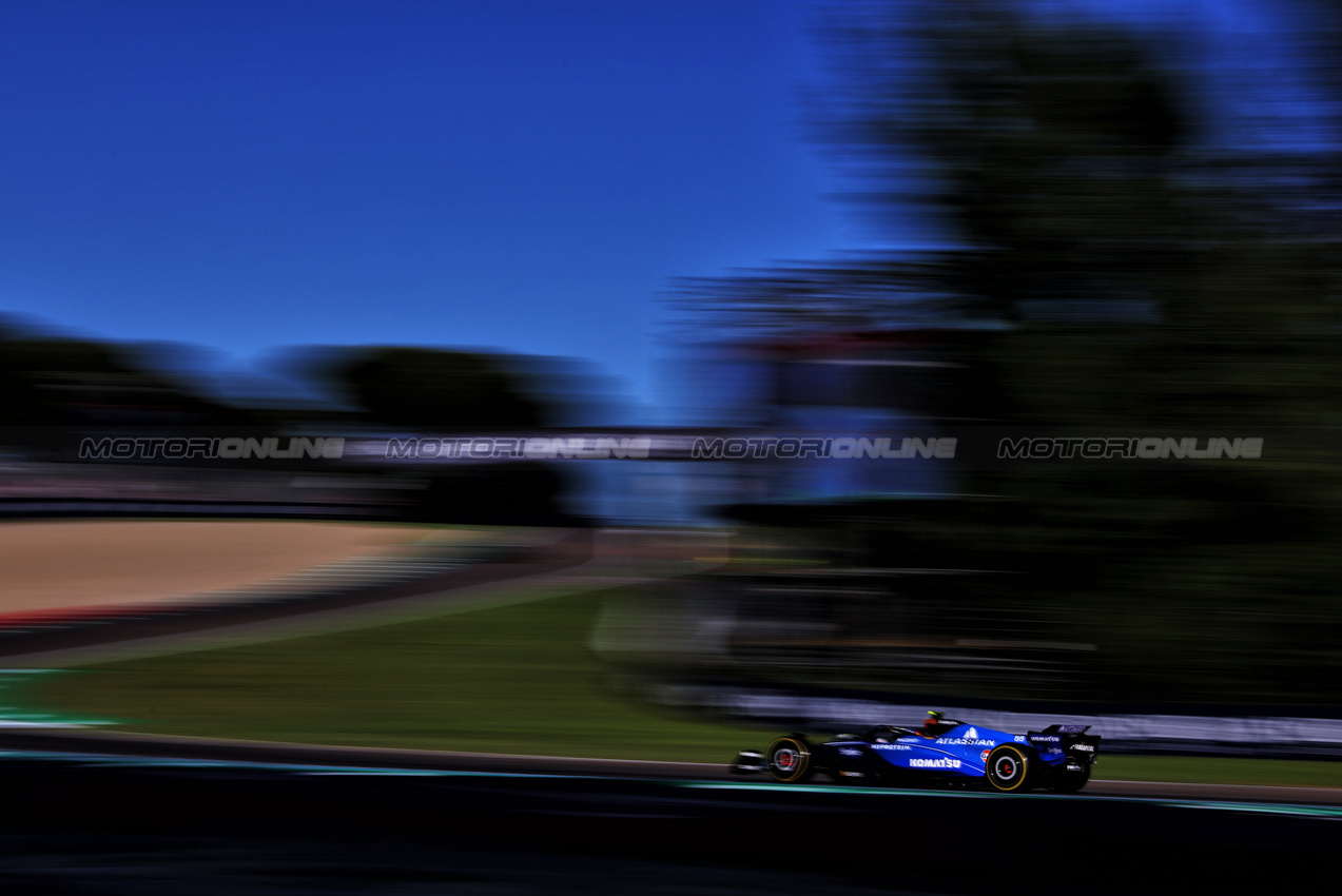 GP IMOLA, Carlos Sainz (ESP) Atlassian Williams Racing FW47.

16.05.2025. Formula 1 World Championship, Rd 7, Emilia Romagna Grand Prix, Imola, Italy, Practice Day.

- www.xpbimages.com, EMail: requests@xpbimages.com © Copyright: Charniaux / XPB Images