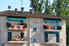 GP IMOLA, Circuit Atmosfera - houses trackside.

16.05.2025. Formula 1 World Championship, Rd 7, Emilia Romagna Grand Prix, Imola, Italy, Practice Day.

- www.xpbimages.com, EMail: requests@xpbimages.com © Copyright: Bearne / XPB Images