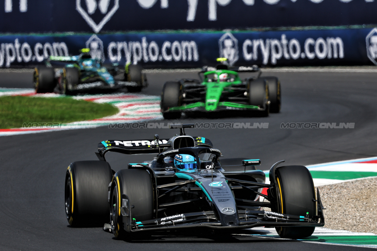 GP ITALIA, George Russell (GBR) Mercedes AMG F1 W16.

07.09.2025. Formula 1 World Championship, Rd 16, Italian Grand Prix, Monza, Italy, Gara Day.

- www.xpbimages.com, EMail: requests@xpbimages.com © Copyright: Batchelor / XPB Images