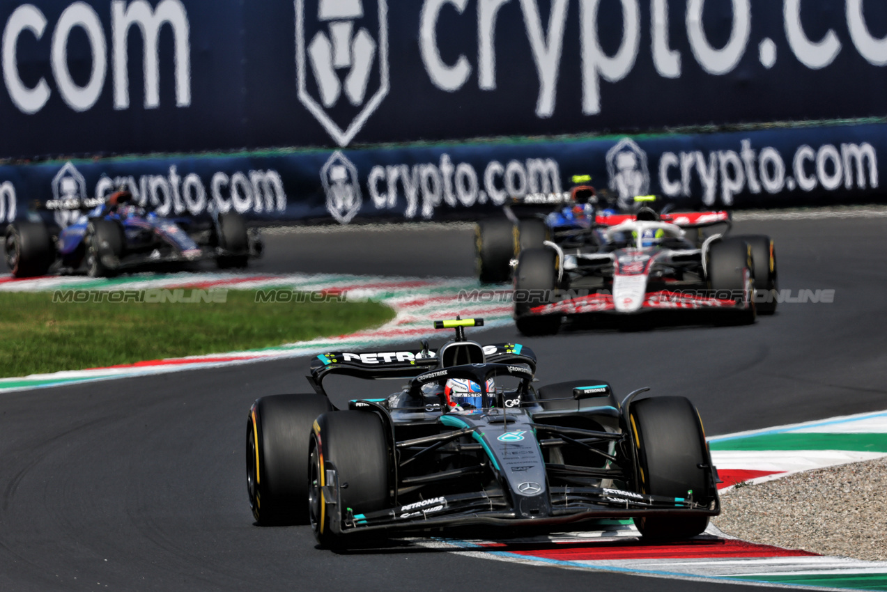 GP ITALIA, Andrea Kimi Antonelli (ITA) Mercedes AMG F1 W16.

07.09.2025. Formula 1 World Championship, Rd 16, Italian Grand Prix, Monza, Italy, Gara Day.

- www.xpbimages.com, EMail: requests@xpbimages.com © Copyright: Batchelor / XPB Images