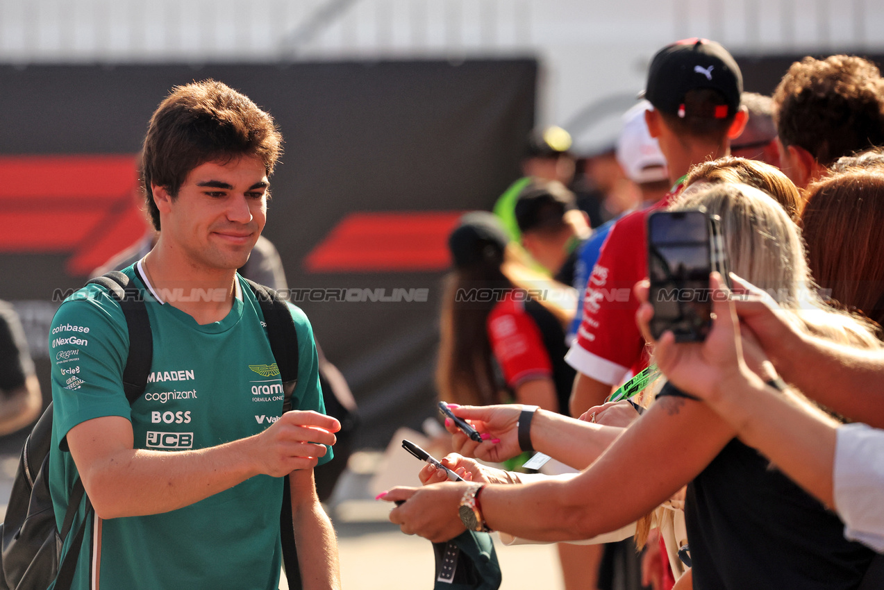GP ITALIA, Lance Stroll (CDN) Aston Martin F1 Team.

07.09.2025. Formula 1 World Championship, Rd 16, Italian Grand Prix, Monza, Italy, Gara Day.

- www.xpbimages.com, EMail: requests@xpbimages.com © Copyright: Bearne / XPB Images