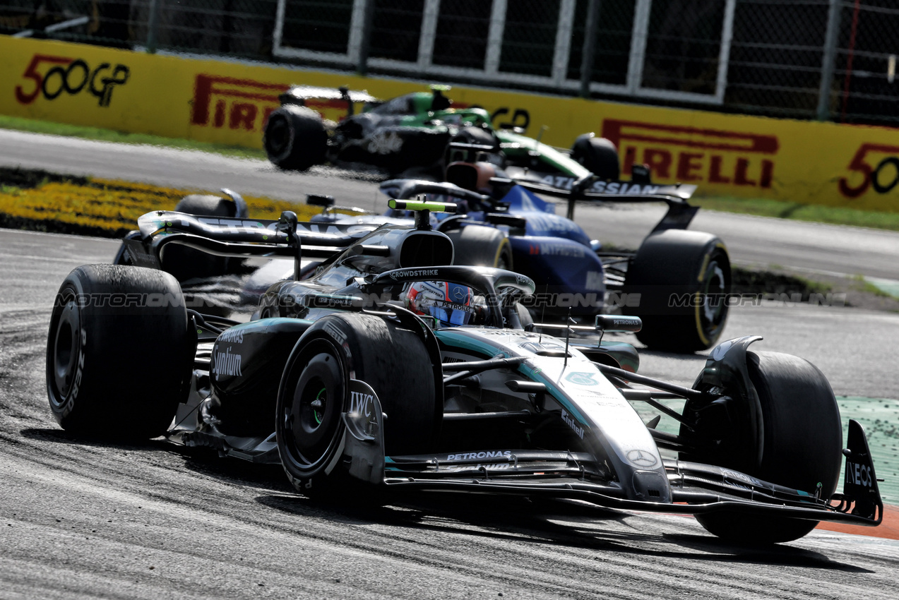 GP ITALIA, Andrea Kimi Antonelli (ITA) Mercedes AMG F1 W16.

07.09.2025. Formula 1 World Championship, Rd 16, Italian Grand Prix, Monza, Italy, Gara Day.

- www.xpbimages.com, EMail: requests@xpbimages.com © Copyright: Charniaux / XPB Images