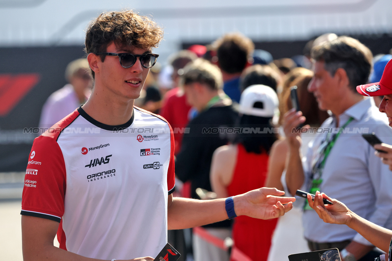 GP ITALIA, Oliver Bearman (GBR) Haas F1 Team.

07.09.2025. Formula 1 World Championship, Rd 16, Italian Grand Prix, Monza, Italy, Gara Day.

- www.xpbimages.com, EMail: requests@xpbimages.com © Copyright: Bearne / XPB Images