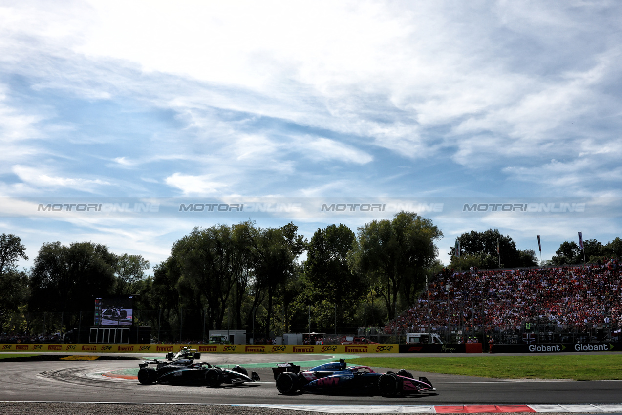 GP ITALIA, Pierre Gasly (FRA) Alpine F1 Team A525.

07.09.2025. Formula 1 World Championship, Rd 16, Italian Grand Prix, Monza, Italy, Gara Day.

- www.xpbimages.com, EMail: requests@xpbimages.com © Copyright: Charniaux / XPB Images