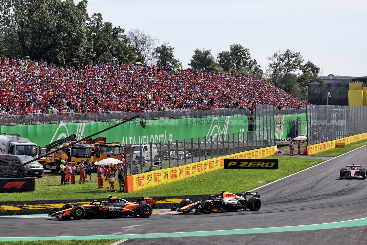 GP ITALIA, Lando Norris (GBR) McLaren MCL39.

07.09.2025. Formula 1 World Championship, Rd 16, Italian Grand Prix, Monza, Italy, Gara Day.

- www.xpbimages.com, EMail: requests@xpbimages.com © Copyright: Bearne / XPB Images