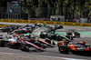 GP ITALIA, Gabriel Bortoleto (BRA) Sauber C45 e Yuki Tsunoda (JPN) Red Bull Racing RB21 run wide at the partenza of the race.

07.09.2025. Formula 1 World Championship, Rd 16, Italian Grand Prix, Monza, Italy, Gara Day.

- www.xpbimages.com, EMail: requests@xpbimages.com © Copyright: Charniaux / XPB Images