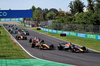 GP ITALIA, Max Verstappen (NLD) Red Bull Racing RB21 davanti a at the partenza of the race.

07.09.2025. Formula 1 World Championship, Rd 16, Italian Grand Prix, Monza, Italy, Gara Day.

 - www.xpbimages.com, EMail: requests@xpbimages.com © Copyright: Rew / XPB Images