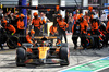 GP ITALIA, Oscar Piastri (AUS) McLaren MCL39 makes a pit stop.

07.09.2025. Formula 1 World Championship, Rd 16, Italian Grand Prix, Monza, Italy, Gara Day.

- www.xpbimages.com, EMail: requests@xpbimages.com © Copyright: Batchelor / XPB Images