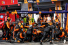 GP ITALIA, Lando Norris (GBR) McLaren MCL39 makes a pit stop.

07.09.2025. Formula 1 World Championship, Rd 16, Italian Grand Prix, Monza, Italy, Gara Day.

- www.xpbimages.com, EMail: requests@xpbimages.com © Copyright: Batchelor / XPB Images