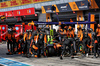 GP ITALIA, Lando Norris (GBR) McLaren MCL39 makes a pit stop.

07.09.2025. Formula 1 World Championship, Rd 16, Italian Grand Prix, Monza, Italy, Gara Day.

- www.xpbimages.com, EMail: requests@xpbimages.com © Copyright: Batchelor / XPB Images