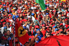 GP ITALIA, Circuit Atmosfera - fans at the podium.

07.09.2025. Formula 1 World Championship, Rd 16, Italian Grand Prix, Monza, Italy, Gara Day.

- www.xpbimages.com, EMail: requests@xpbimages.com © Copyright: Bearne / XPB Images