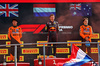 GP ITALIA, The podium (L to R): Lando Norris (GBR) McLaren, second; Max Verstappen (NLD) Red Bull Racing, vincitore; Oscar Piastri (AUS) McLaren, third.

07.09.2025. Formula 1 World Championship, Rd 16, Italian Grand Prix, Monza, Italy, Gara Day.

 - www.xpbimages.com, EMail: requests@xpbimages.com © Copyright: Rew / XPB Images