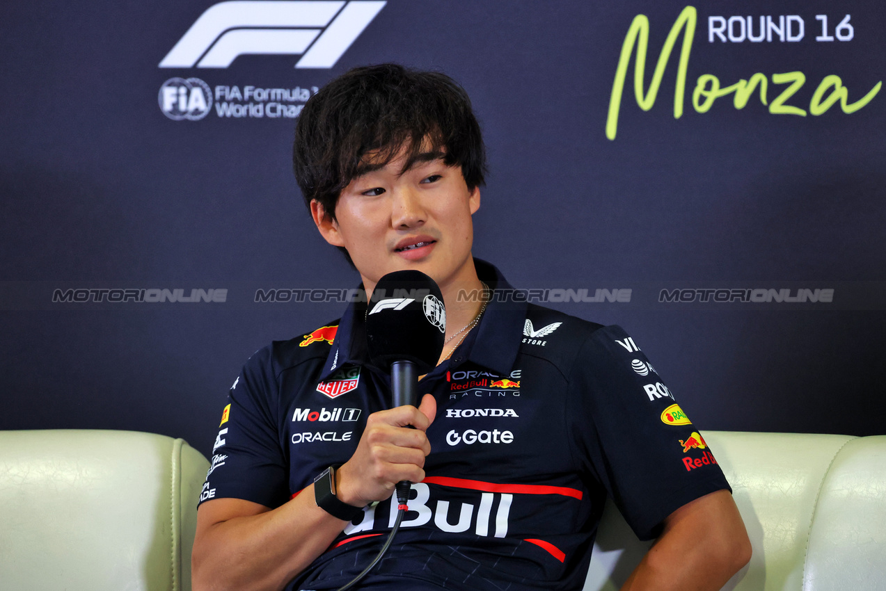 GP ITALIA, Yuki Tsunoda (JPN) Red Bull Racing in the FIA Press Conference.

04.09.2025. Formula 1 World Championship, Rd 16, Italian Grand Prix, Monza, Italy, Preparation Day.

- www.xpbimages.com, EMail: requests@xpbimages.com © Copyright: Bearne / XPB Images