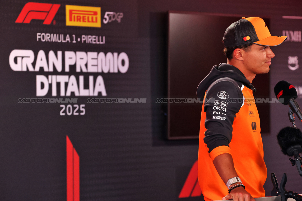 GP ITALIA, Oscar Piastri (AUS) McLaren.

04.09.2025. Formula 1 World Championship, Rd 16, Italian Grand Prix, Monza, Italy, Preparation Day.

- www.xpbimages.com, EMail: requests@xpbimages.com © Copyright: Bearne / XPB Images